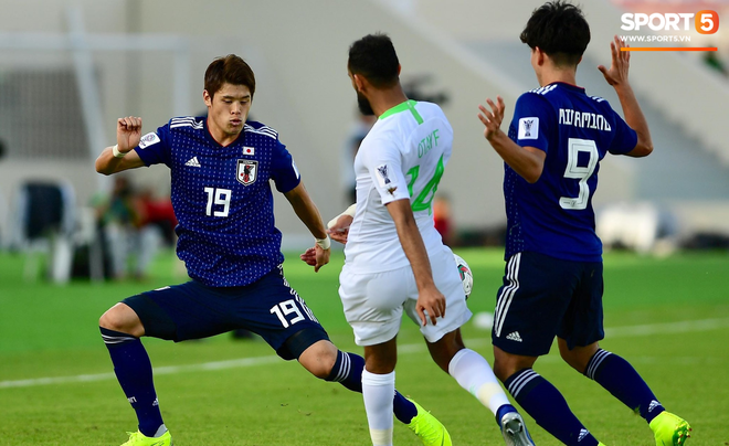 Thắng nhẹ nhàng Saudi Arabia, Nhật Bản gặp Việt Nam ở tứ kết Asian Cup 2019 - Ảnh 2.