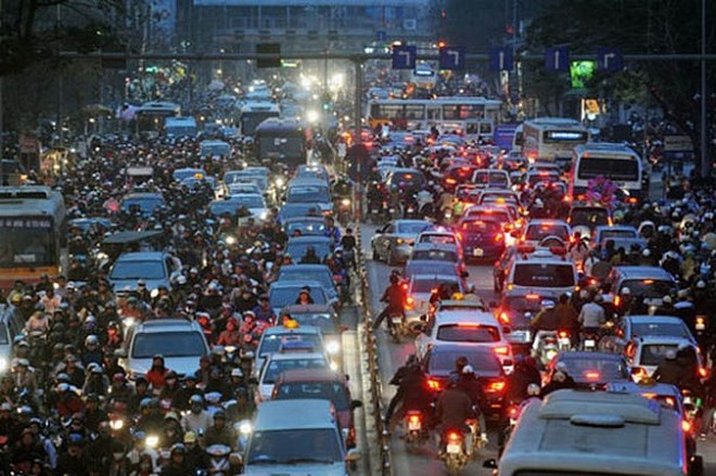 Dân số Việt Nam gần chạm ngưỡng 95 triệu người, đứng thứ 14 thế giới - Ảnh 1.
