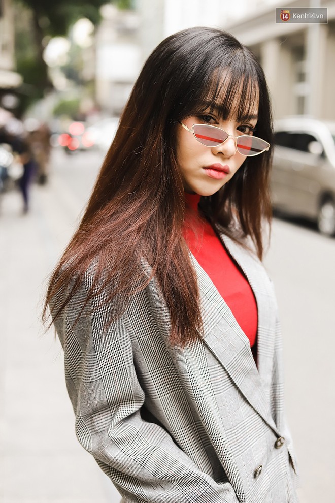 Street style 2 miền: miền Nam lồng lộn màu mè hết nấc, miền Bắc mix đồ trầm hơn hẳn - Ảnh 15.