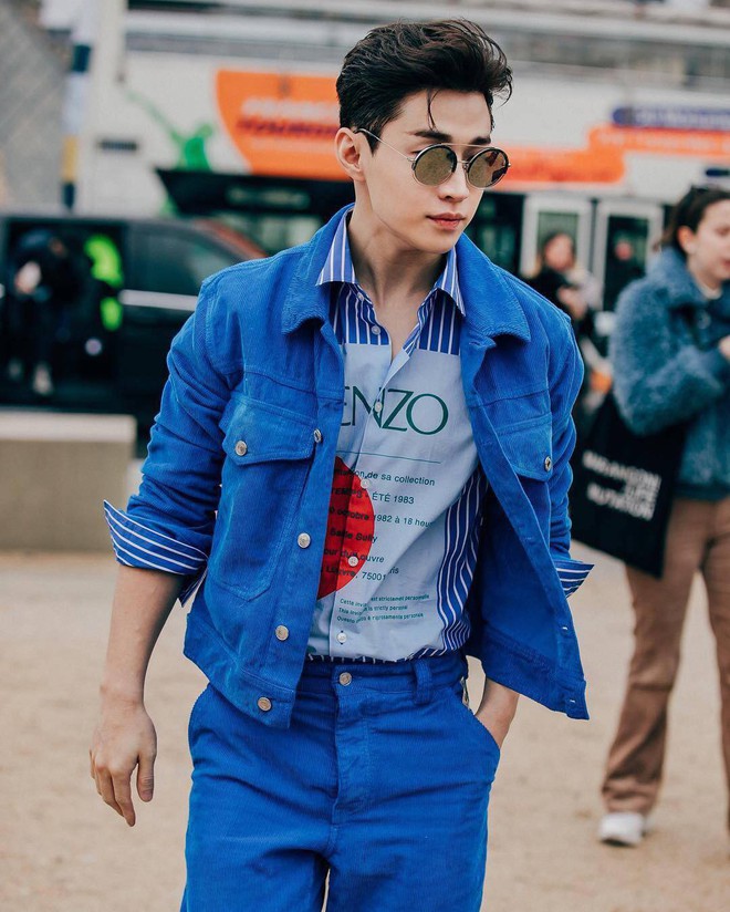 Henry đẹp trai và trẻ trung thế này, ai dám tin anh chàng đã là U30 cơ chứ? - Ảnh 1. Henry đẹp trai và trẻ trung thế này, ai dám tin anh chàng đã là U30 cơ chứ? - Ảnh 1.