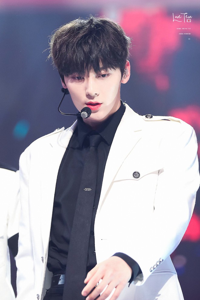6 idol tuổi Hợi sở hữu thần th&aacute;i xuất sắc nhất tr&ecirc;n s&acirc;n khấu! - Ảnh 34.