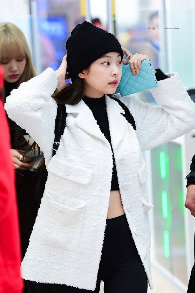 Nh&igrave;n Jennie (Black Pink) đẹp mỹ miều v&agrave; sang thế n&agrave;y, netizen H&agrave;n chỉ muốn để t&oacute;c d&agrave;i đen truyền thống ngay v&agrave; lu&ocirc;n - Ảnh 9.