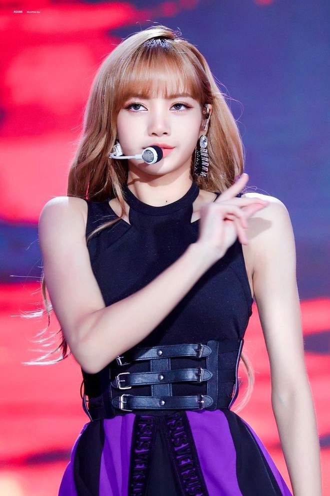 8 idol Kpop ngoại quốc gây bất ngờ vì bắn tiếng Hàn như người bản địa: Lisa, Nichkhun còn nói được 4-5 thứ tiếng - Ảnh 5.