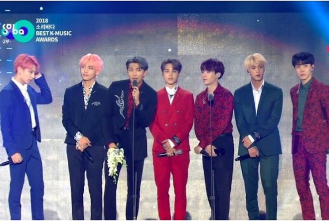 BTS đã “càn quét” tất cả các lễ trao giải âm nhạc của Hàn Quốc năm 2018 như thế nào? - Ảnh 2.