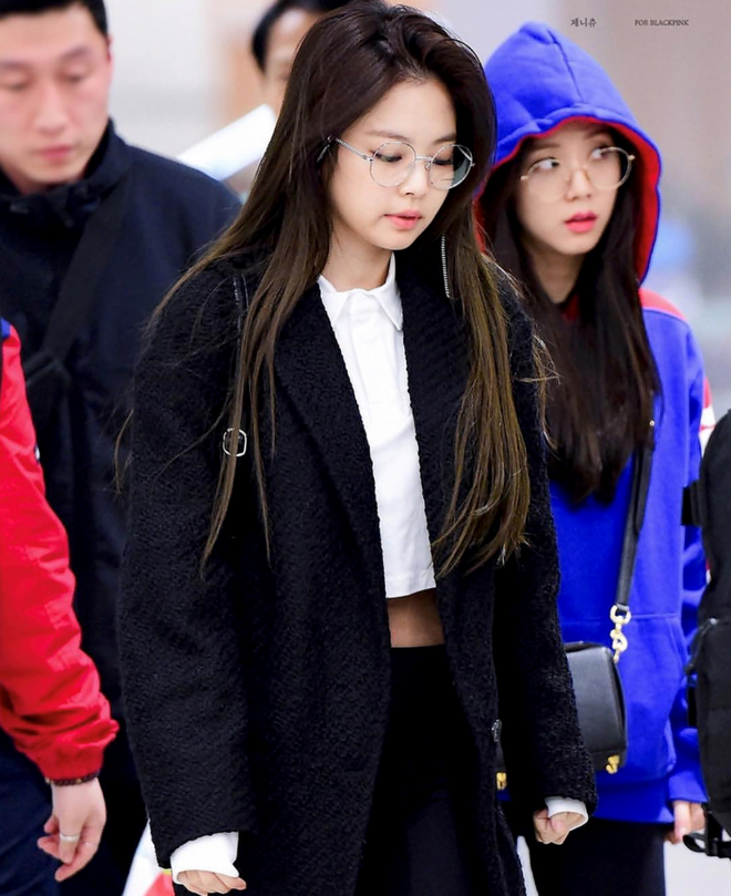 D&agrave;n mỹ nh&acirc;n H&agrave;n đổ bộ s&acirc;n bay: Moon Geun Young lột x&aacute;c sau khi bị ch&ecirc; gi&agrave; nua, Black Pink đổi style dễ thương - Ảnh 13.