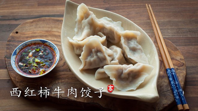 Người Trung Quốc ăn tết &ocirc;ng T&aacute;o: M&acirc;m cỗ đầy ắp m&oacute;n ăn kh&ocirc;ng chỉ ngon m&agrave; c&ograve;n đẹp - Ảnh 6.