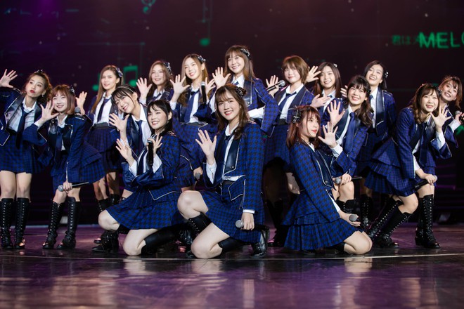 Các phiên bản AKB48 khắp châu Á hội tụ trong đêm nhạc ở Thái Lan, đại diện Việt Nam tự tin khoe tài cùng chị em - Ảnh 6.