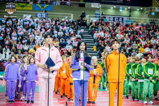 Giữa rừng Idol trang điểm sương sương, c&ocirc; g&aacute;i n&agrave;y nổi l&ecirc;n như một hiện tượng tại đại hội thể thao - Ảnh 13.