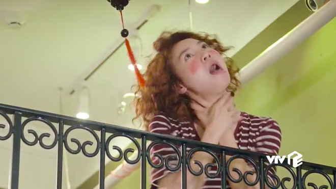Mối t&igrave;nh đầu của t&ocirc;i sau 7 tập: Bốc nhẹ cũng được cả rổ meme vừa xấu vừa lố đến suy nhược của Ninh Dương Lan Ngọc - Ảnh 4.