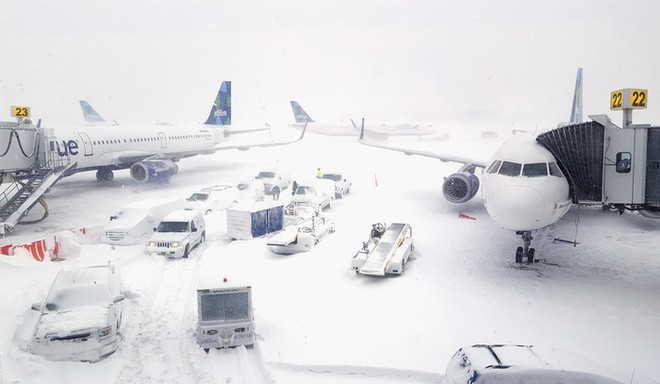 Hơn 100 chuyến bay bị hủy vì lo bão tuyết tràn vào bang Georgia, Mỹ - Ảnh 1.