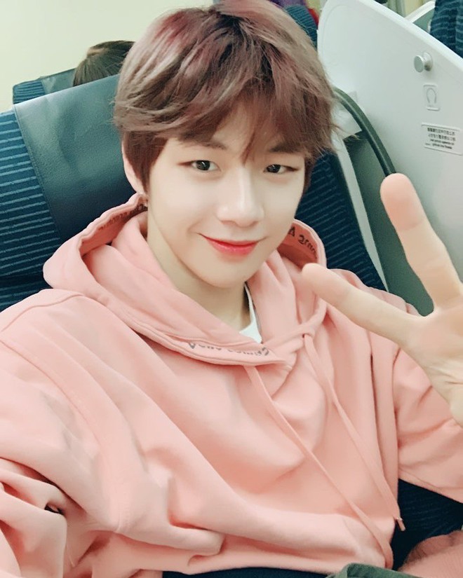 Chưa từng có tiền lệ: Kang Daniel phá vỡ kỷ lục Guinness thế giới, khiến Naver nổ suốt đêm chỉ vì... mở Instagram - Ảnh 3.