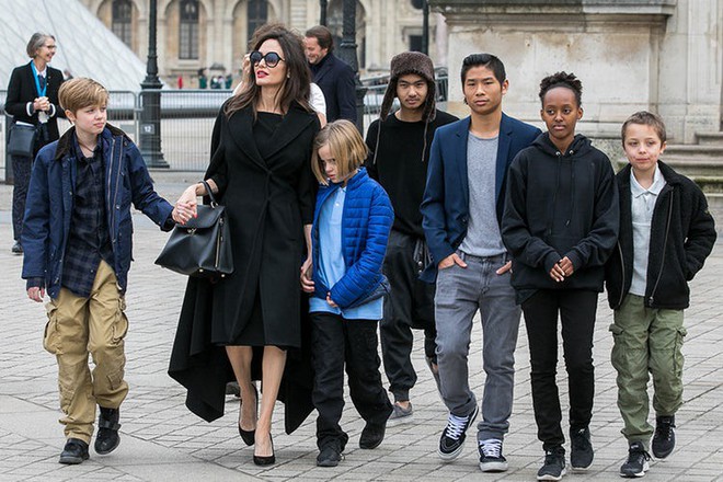 Suốt 900 ngày, Brad Pitt không hề xuất hiện bên các con kể từ khi bị Angelina Jolie cấm cản! - Ảnh 2.