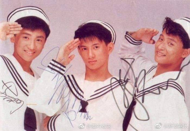 Tô Hữu Bằng tung hình cũ của nhóm nhạc mỹ nam nổi tiếng nhất những năm 1980 Tiểu Hổ Đội: Cả bầu trời ký ức ùa về! - Ảnh 6.