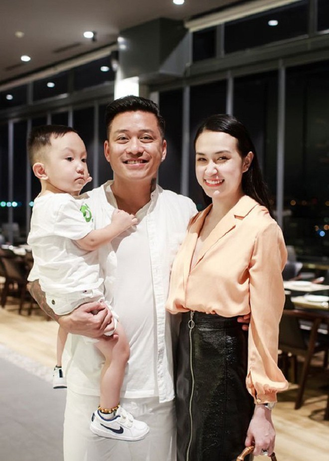 Tuấn Hưng hạnh phúc thông báo bà xã Hương Baby đang mang thai lần 3, gia đình sắp có thêm thành viên mới - Ảnh 2.