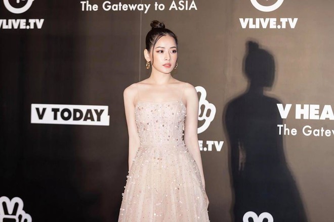 Chi Pu diện đầm 2 dây khoe vòng 1 sexy, nhưng sao tại WeChoice Awards cô nàng còn sang chảnh hơn bội phần? - Ảnh 10.