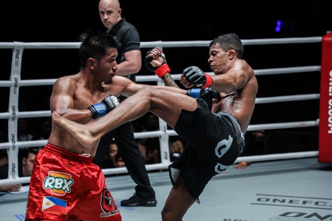 ONE Championship hâm nóng làng võ thế giới bằng trận đánh siêu kinh điển ngay đầu năm 2019 - Ảnh 1.