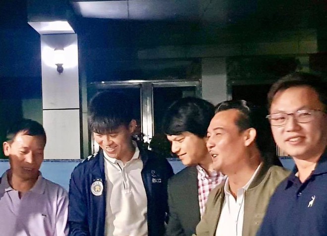 Trực tiếp chung kết li&ecirc;n khu vực AFC Cup 2019 H&agrave; Nội FC v&agrave; 4.25 SC tr&ecirc;n trang c&aacute; nh&acirc;n của Đại sứ Việt Nam tại CHDCND Triều Ti&ecirc;n - Ảnh 1.