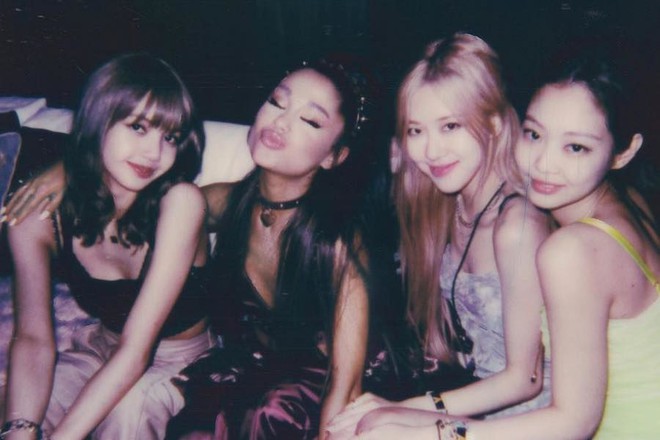 Ai ngờ mỹ nhân BLACKPINK này chuyên thu thập các chị gái Hollywood: Quen từ Selena đến Ariana, đánh lẻ với cả Halsey - Ảnh 9.