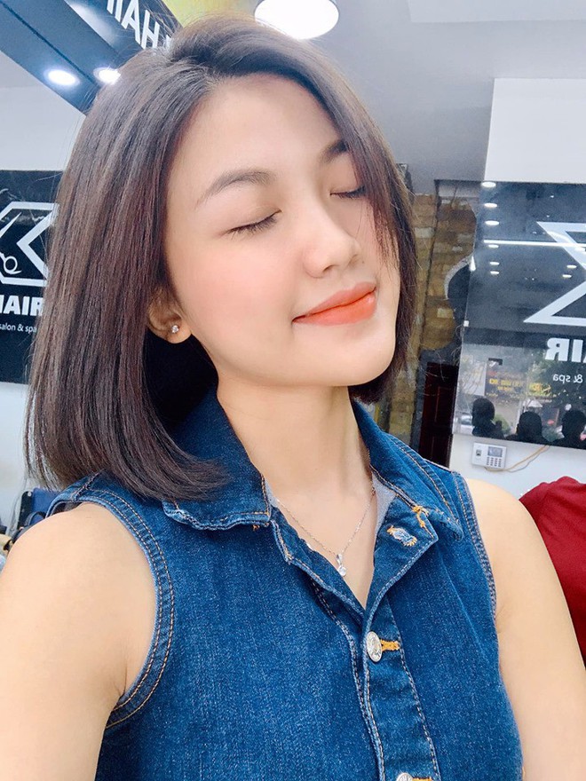 Trà tiểu tam của Hoa Hồng Trên Ngực Trái nhìn bớt hiền hẳn khi cắt phăng mái tóc dài của mình - Ảnh 7.
