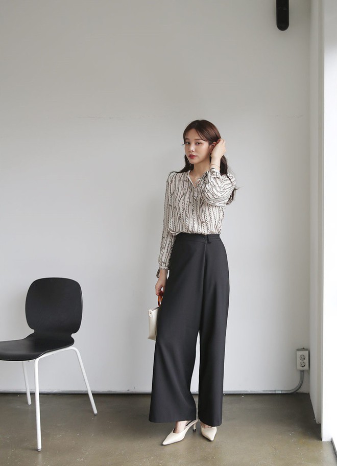 Gi&agrave;y d&eacute;p cũng c&oacute; thể biến set đồ tầm thường th&agrave;nh sang chảnh ng&uacute;t ng&agrave;n, kh&ocirc;ng tin th&igrave; bạn h&atilde;y thử 4 kiểu gi&agrave;y sau - Ảnh 8.