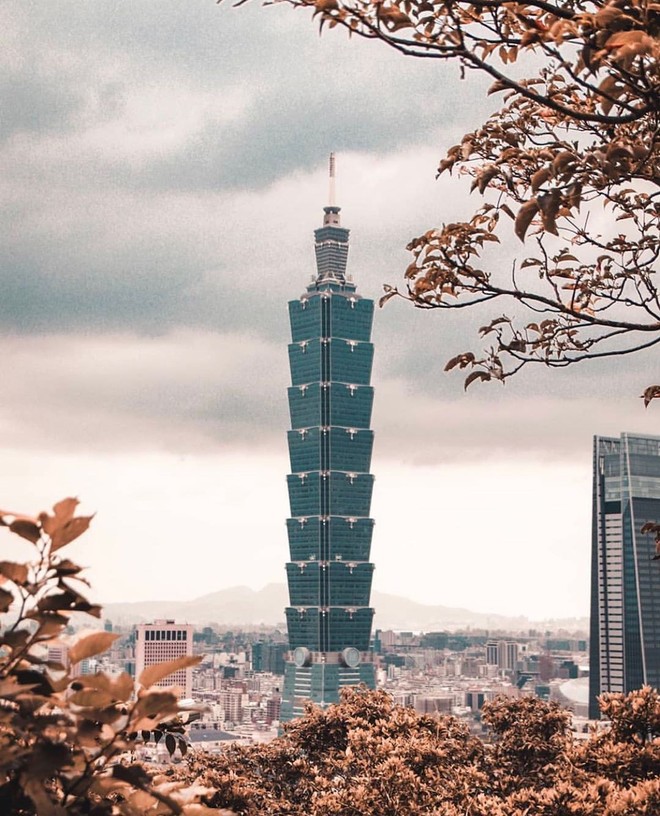 Tòa nhà Taipei 101 “chơi lớn” giảm giá cực mạnh chưa từng có trong 15 năm qua, ai đi Đài Bắc dịp này là coi như lời to! - Ảnh 1.