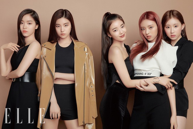 Debut dưới trướng JYP, được gọi là đàn em của TWICE nhưng ITZY sau gần một năm debut nhìn lại chỉ thấy bóng hình... BLACKPINK? - Ảnh 11.