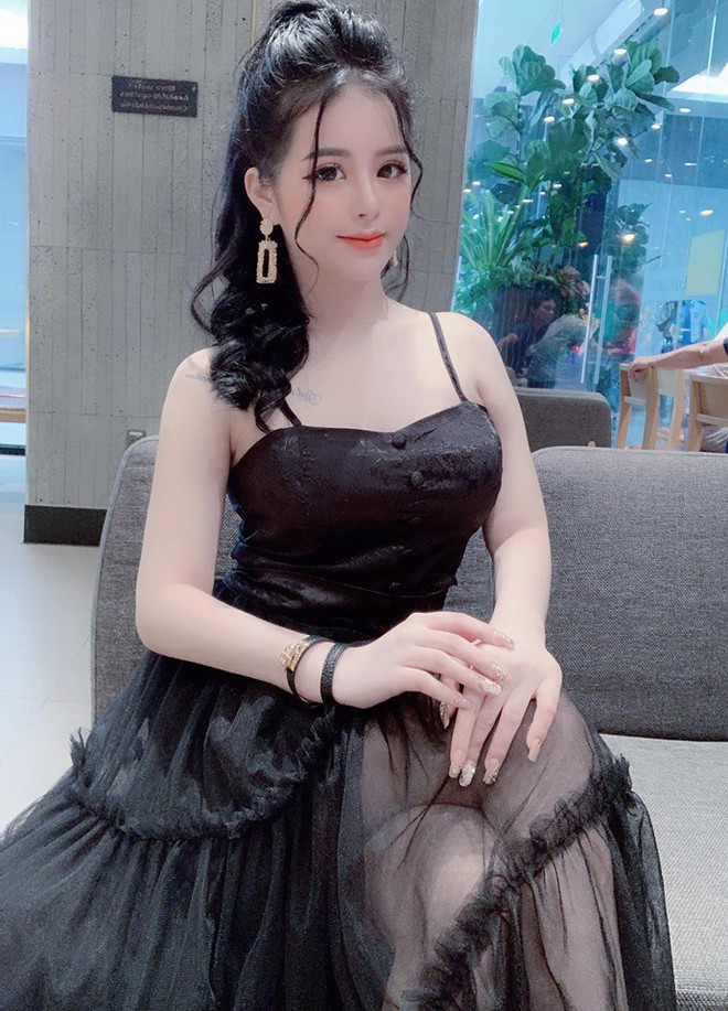 Vũ Duy Khánh bị lộ loạt tin nhắn tình cảm, nghi vấn đang hẹn hò với một hotgirl kém hơn 10 tuổi hậu ly hôn - Ảnh 3.