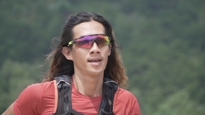 Chàng trai hoàn thành siêu kỷ lục chạy bộ 4500km xuyên Đông Nam Á xuất hiện trong show Marathon - Ảnh 2.