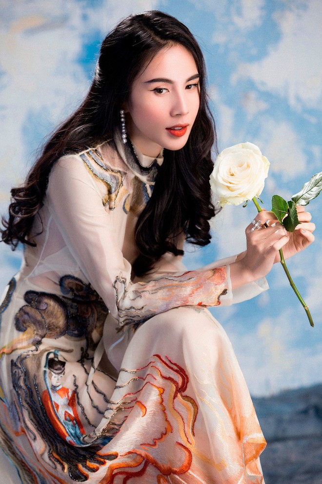 Chịu nhiều &aacute;p lực v&agrave; chỉ tr&iacute;ch miệt thị, những ng&ocirc;i sao Vpop n&agrave;y đều c&oacute; biểu hiện trầm cảm, tổn hại bản th&acirc;n v&agrave; kh&ocirc;ng dưới một lần nghĩ đến chuyện tự tử - Ảnh 13.