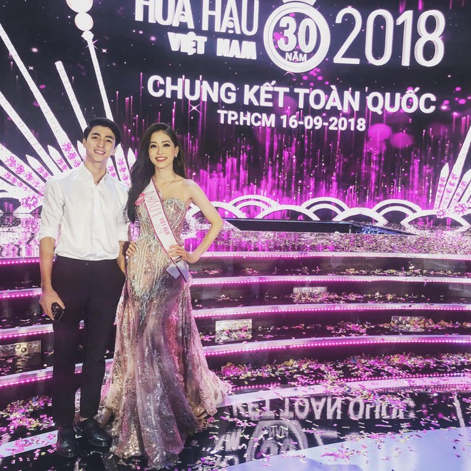 6 cặp đôi trai tài gái sắc của showbiz Việt: Đông Nhi là Á khoa, Ông Cao Thắng 12 năm học giỏi, Trấn Thành bị đuổi vì bận chạy show còn Hari luôn đứng đầu lớp - Ảnh 17.