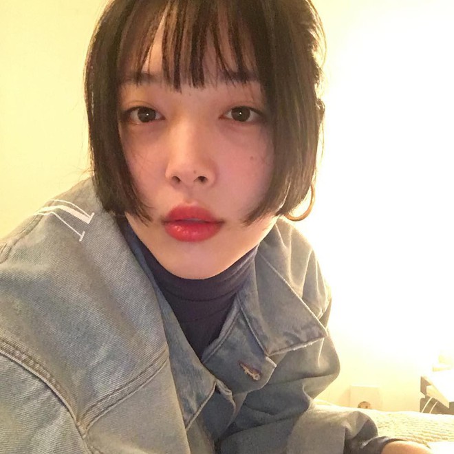 Sulli đúng là nhan sắc độc nhất vô nhị của Kpop: Không kiểu tóc nào có thể dìm, còn biến 2 kiểu khó thẩm thấu thành hot trend - Ảnh 4.