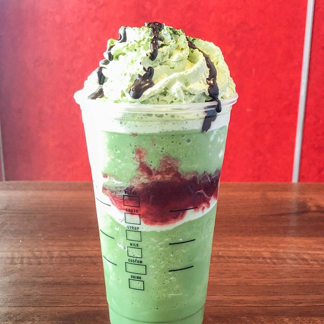 Phát hiện đồ uống mới trong menu bí mật của Starbucks lấy cảm hứng từ Joker, nhưng cách order lại vô cùng “hack não” - Ảnh 3.