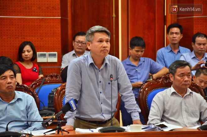 H&ograve;a B&igrave;nh họp b&aacute;o th&ocirc;ng tin về vụ nước s&ocirc;ng Đ&agrave; nhiễm dầu thải: Khởi tố vụ &aacute;n h&igrave;nh sự - Ảnh 4.