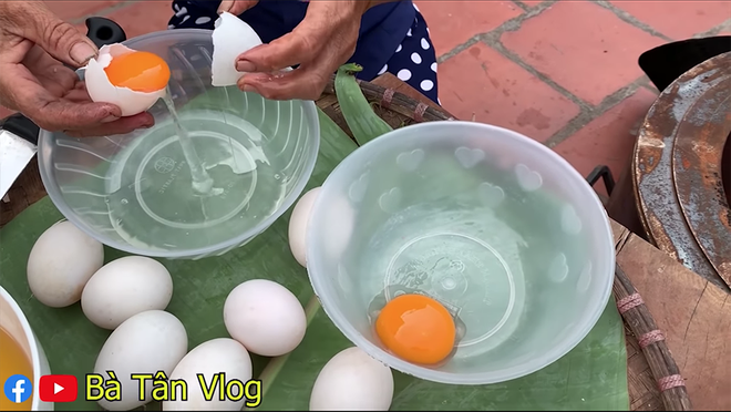 Giữa giông bão lùm xùm, Bà Tân Vlog vẫn ra clip mới, đại diện truyền thông tiết lộ không dám cho bà đọc bất cứ bình luận nào - Ảnh 2.