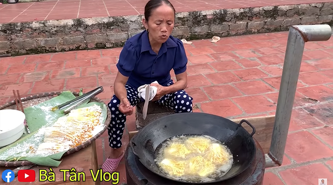 Giữa giông bão lùm xùm, Bà Tân Vlog vẫn ra clip mới, đại diện truyền thông tiết lộ không dám cho bà đọc bất cứ bình luận nào - Ảnh 4.