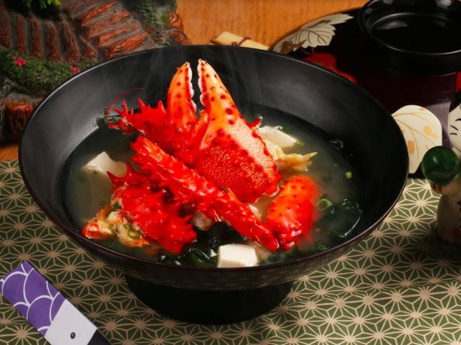 Đã có cua hoàng đế King Crab thì phải có cua hoàng hậu Hanasaki “lừng lẫy” xứ sở mặt trời mọc mới đủ bộ nhà cua “quýs tộc’’ - Ảnh 2.