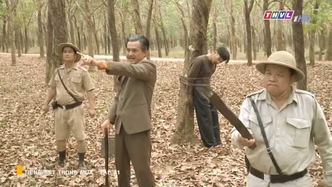 Tiếng Sét Trong Mưa tập 41: Cậu Hải nào sợ kẻ thù mạnh, chỉ lo đồng đội hèn giá hoạ xíu nữa thôi là mất mạng! - Ảnh 2.