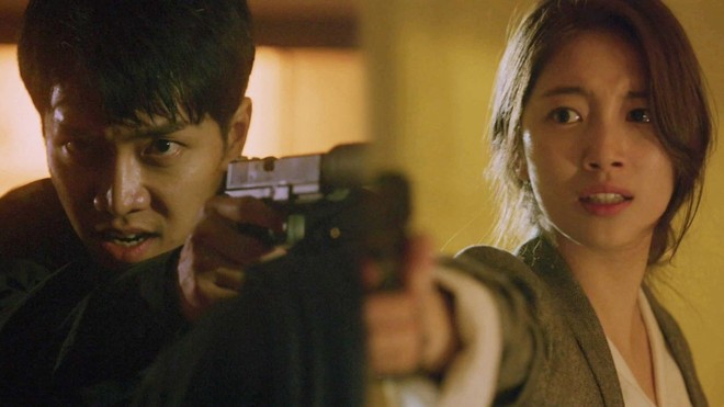 Lee Seung Gi dành cả thanh xuân chạy trốn thần chết vì liên hoàn ám sát trong tập 9 Vagabond - Ảnh 12.