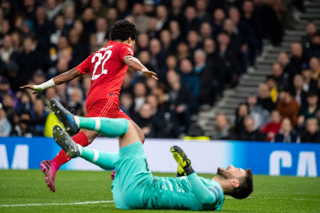 Son Heung-min lập công mở tỷ số, Tottenham vẫn bị đội bóng mạnh nhất nước Đức nghiền nát với tỷ số không thể tin nổi - Ảnh 7.