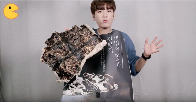 Đối thủ của bà Tân Vlog đã xuất hiện: Youtuber người Hàn tự tay làm những món ăn siêu to khổng lồ khiến dân tình choáng váng - Ảnh 10.