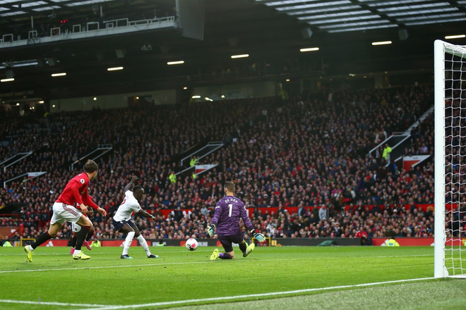 Đại chiến nước Anh: Man Utd chơi hay ngoài sức tưởng tượng để cầm chân Liverpool - Ảnh 6.