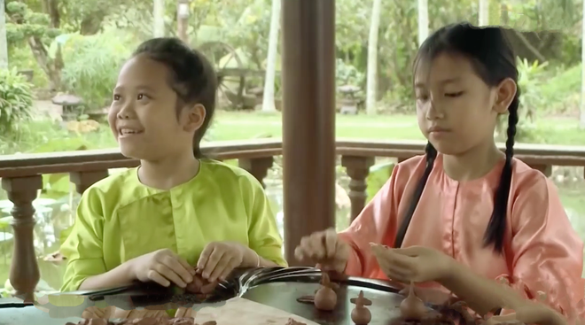 Sư tổ c&agrave; khịa l&agrave; ch&aacute;u g&aacute;i Khải Văn (Tiếng S&eacute;t Trong Mưa), vừa bị ch&ecirc; liền bật tanh t&aacute;ch: Con nặn tr&aacute;i ớt của anh hai đ&oacute; - Ảnh 5.