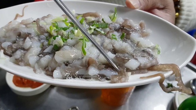 Hàn Quốc có 6 món ăn kỳ lạ tới mức “rùng mình”, ấy vậy mà du khách nào cũng đòi thử bằng được mới lạ! - Ảnh 8.