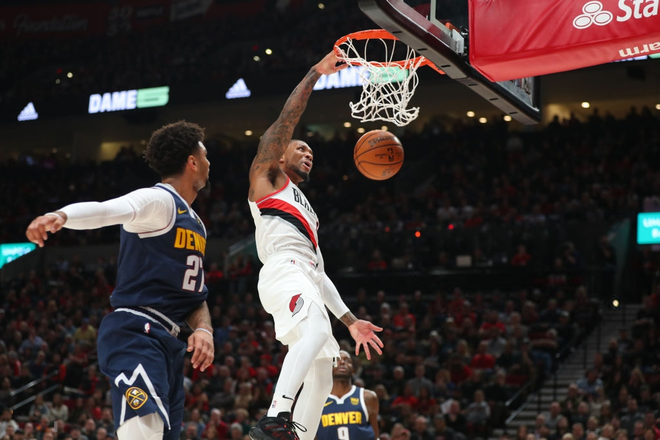 NBA 19-20: Tỏa s&aacute;ng muộn m&agrave;ng, Nikola Jokic gi&uacute;p Denver Nuggets lội ngược d&ograve;ng th&agrave;nh c&ocirc;ng tr&ecirc;n s&acirc;n của Portland Trail Blazers - Ảnh 2.