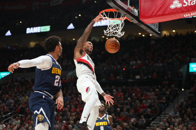 NBA 19-20: Tỏa sáng muộn màng, Nikola Jokic giúp Denver Nuggets lội ngược dòng thành công trên sân của Portland Trail Blazers - Ảnh 2.