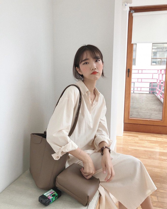 Sang đến m&ugrave;a lạnh, 4 m&oacute;n thời trang n&agrave;y đ&atilde; hết thời v&agrave; bạn n&ecirc;n n&eacute; ngay để style kh&ocirc;ng lỗi mốt theo - Ảnh 3.