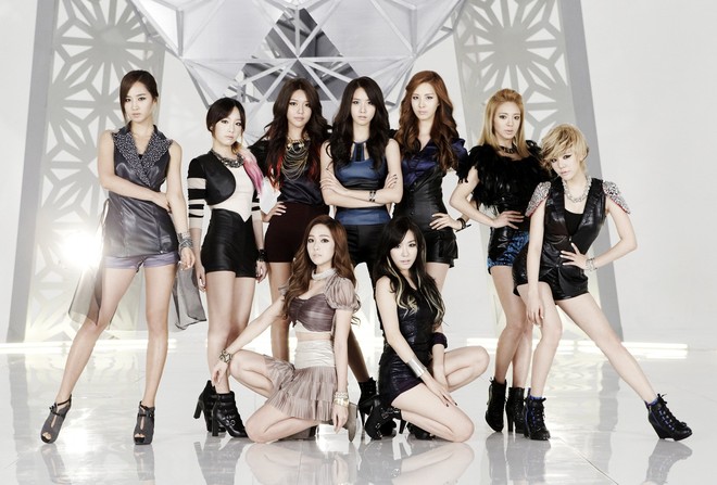 SNSD thông báo trở lại sau 5 năm vắng bóng