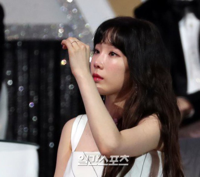 Taeyeon: Nạn nhân bị bắt nạt đến trầm cảm, chứng kiến 2 người bạn ra đi và cách mạnh mẽ vượt qua khiến cả Kpop nể phục - Ảnh 10.