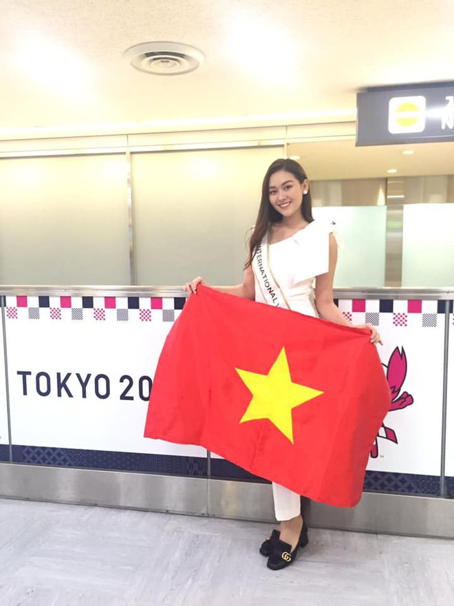 Tường San đã khởi hành đến Nhật Bản, tự tin đọ sắc cùng dàn thí sinh Hoa hậu Quốc tế trong lần đầu đụng độ - Ảnh 5.