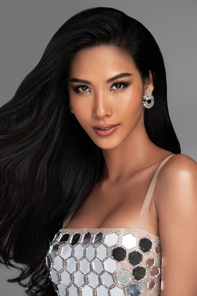 Mãn nhãn với bộ ảnh Hoàng Thùy trên trang chủ Miss Universe, đáng chú ý vẫn là vòng 1 căng đầy dính nghi vấn dao kéo - Ảnh 4.